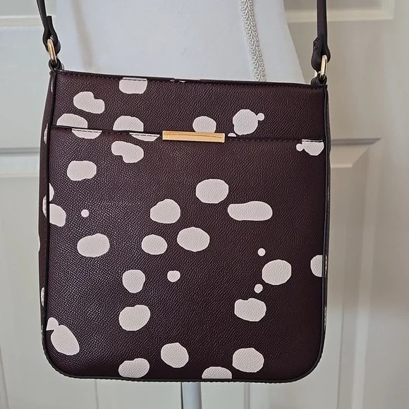 WOMEN'S 41 HAWTHORN FAUX LEATHER CROSSBODY BAG NWOT - Picture 2 of 13